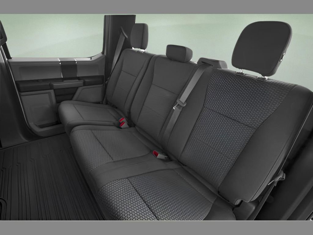 Used 2019 Ford F150 XLT w/ Equipment Group 302A Luxury RWD image 14