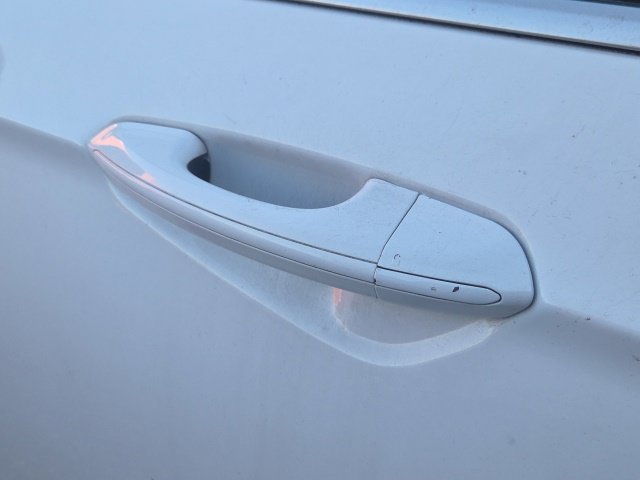 Used 2014 Ford Fusion SE w/ Equipment Group 202A FWD image 17