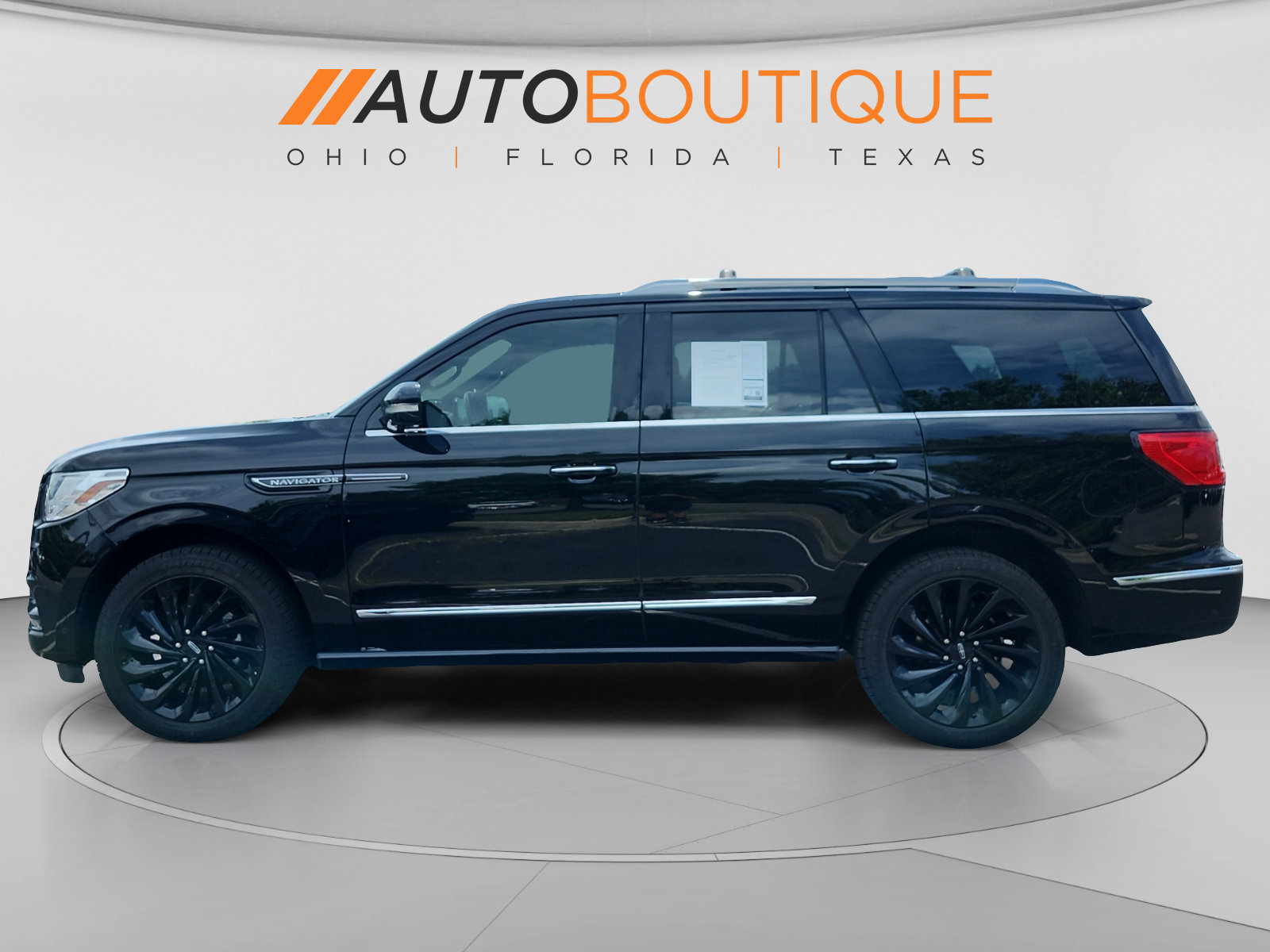 Used 2020 Lincoln Navigator Reserve w/ Equipment Group 208A Reserve RWD image 2