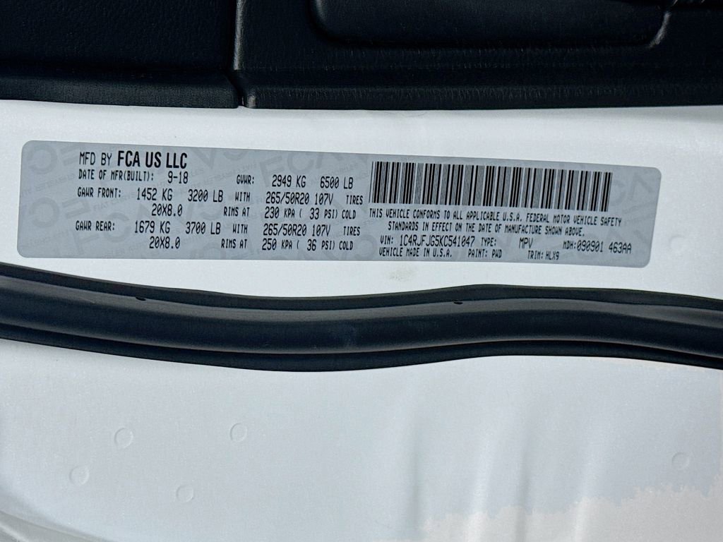 Used 2019 Jeep Grand Cherokee Summit w/ Platinum Series Group image 34