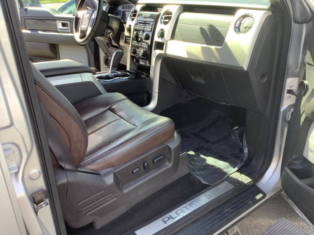 Used 2011 Ford F150 Platinum AWD/4WD image 43