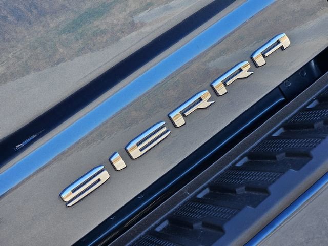 Used 2025 GMC Sierra 3500 Denali w/ Denali Reserve Package image 12