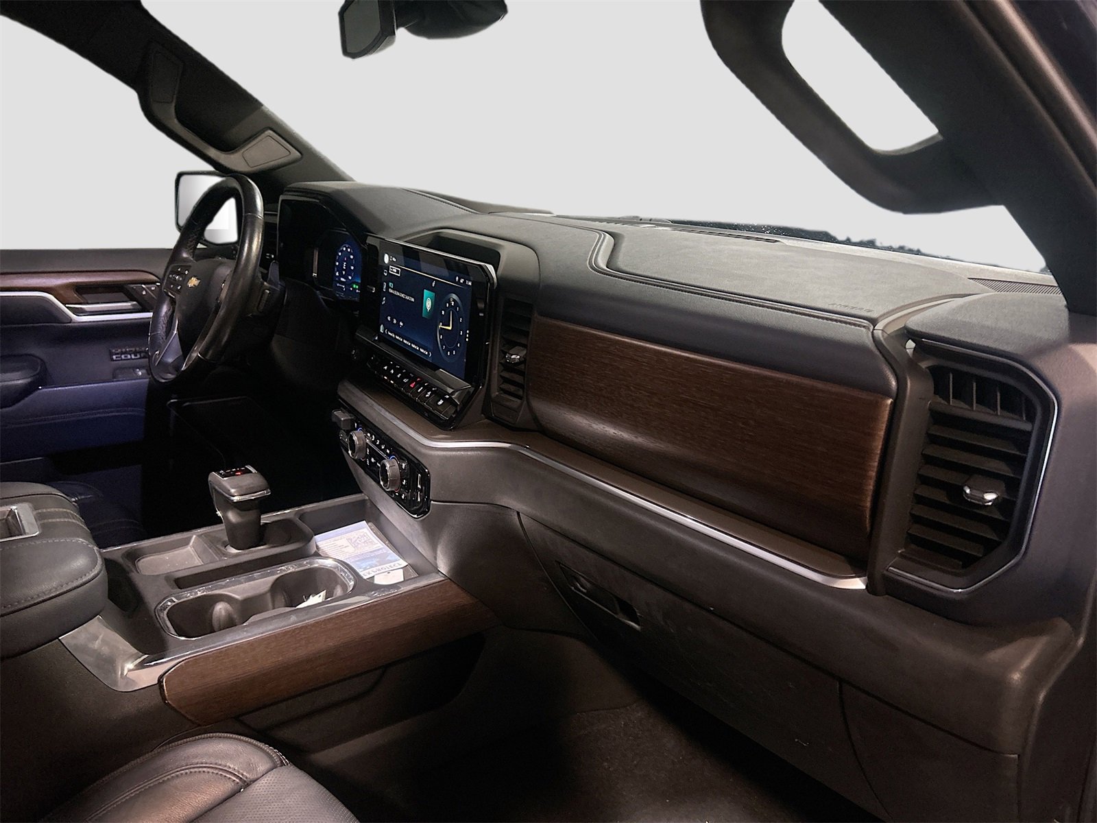 Used 2022 Chevrolet Silverado 1500 High Country w/ Z71 Off-Road Package image 30