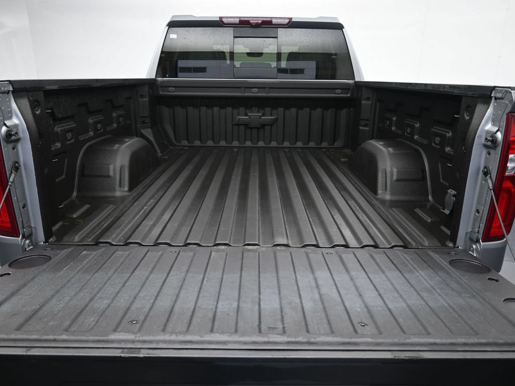 Used 2024 Chevrolet Silverado 1500 LTZ w/ Technology Package AWD/4WD image 28