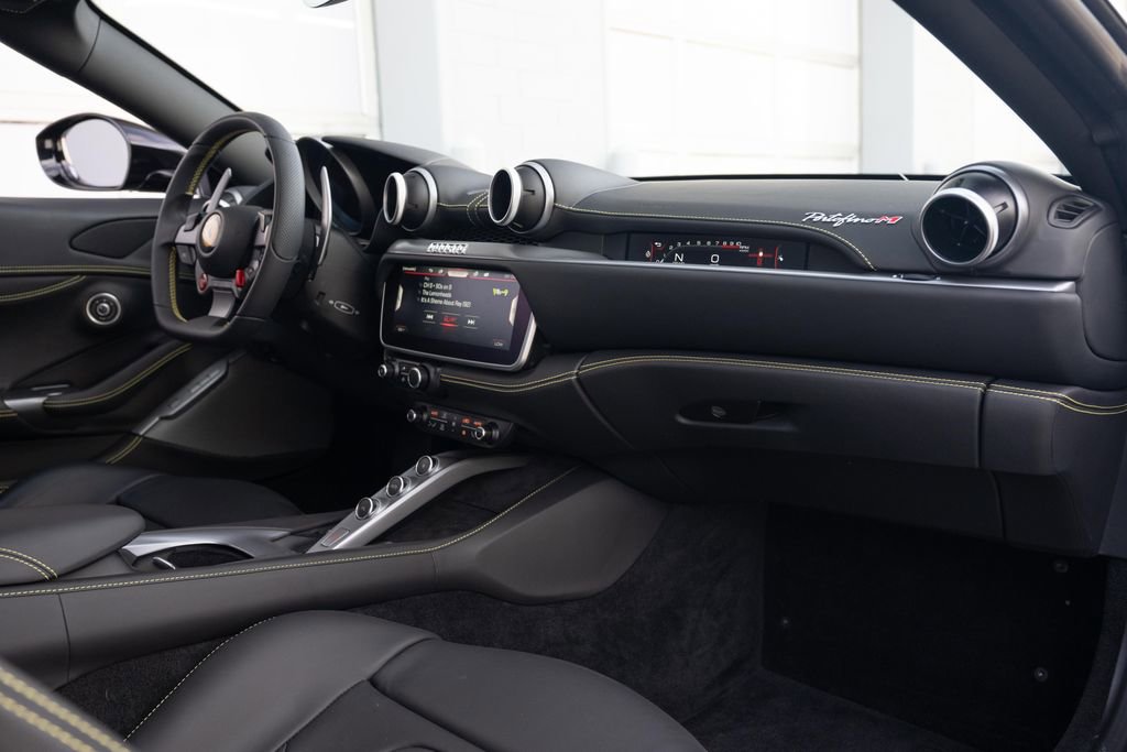 Used 2023 Ferrari Portofino M image 62