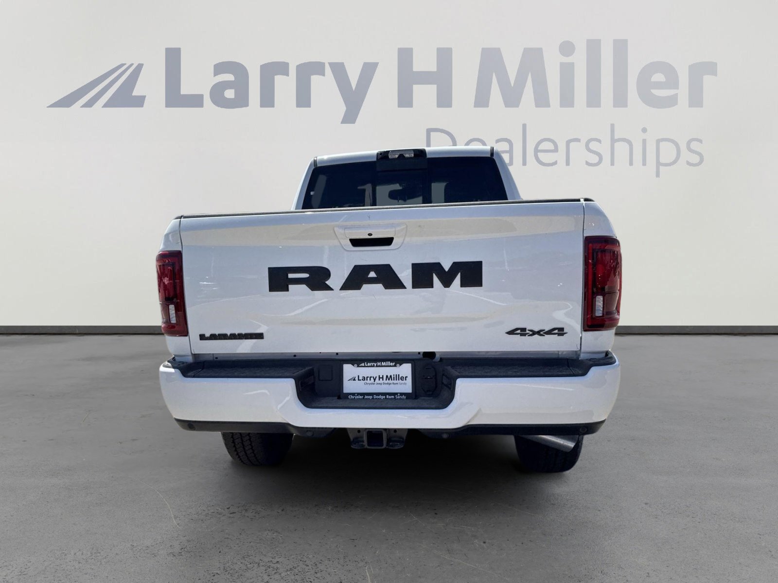 New 2025 RAM 2500 Laramie image 7