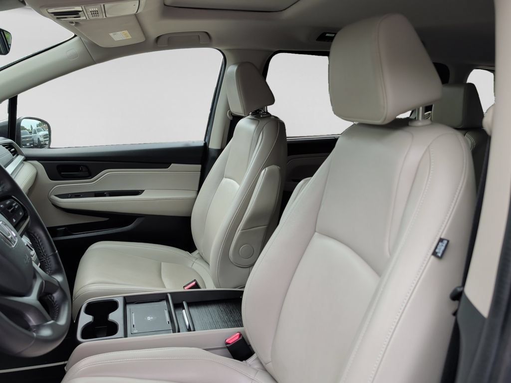 Used 2025 Honda Odyssey EX-L image 17