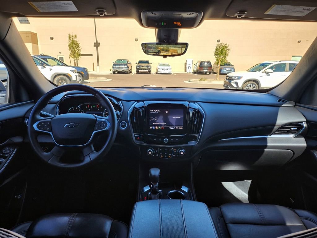 Used 2023 Chevrolet Traverse RS image 16