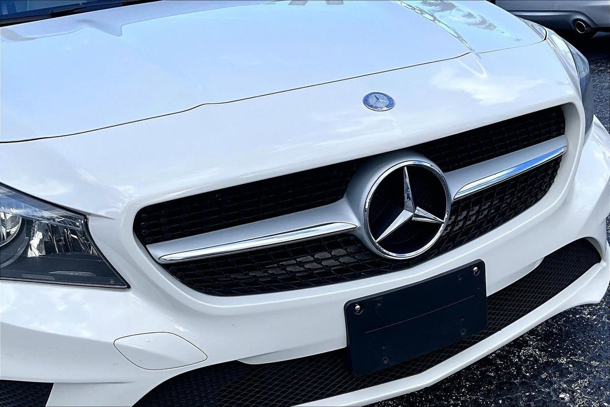 Used 2015 Mercedes-Benz CLA 250 image 35