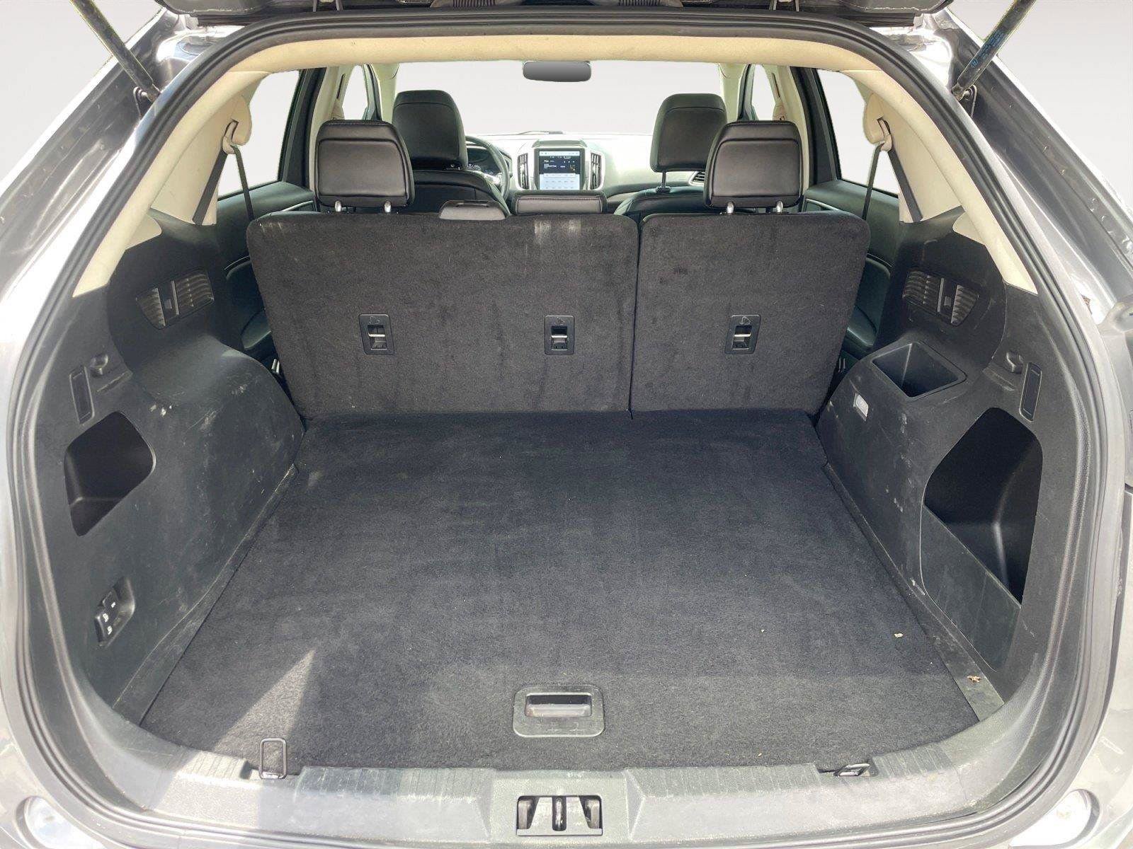 Used 2024 Ford Edge SEL AWD/4WD image 13