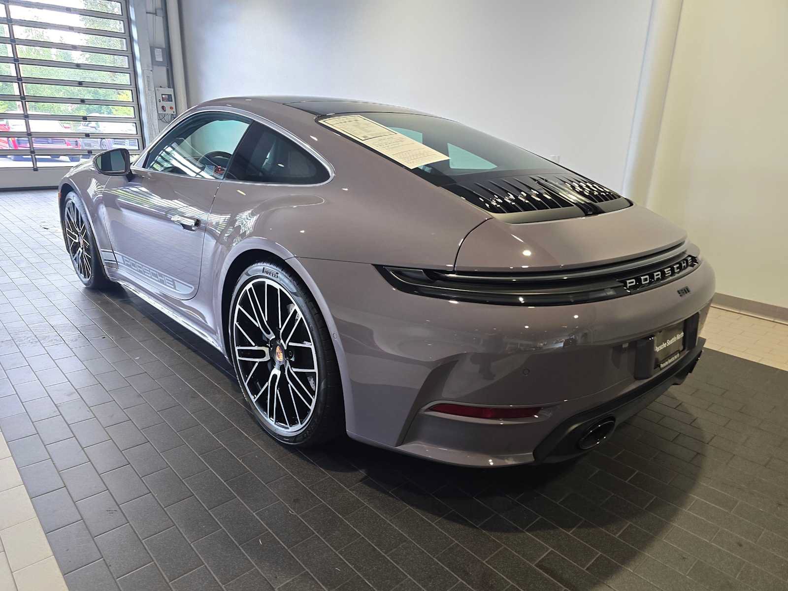 Used 2026 Porsche 911 Carrera RWD image 3