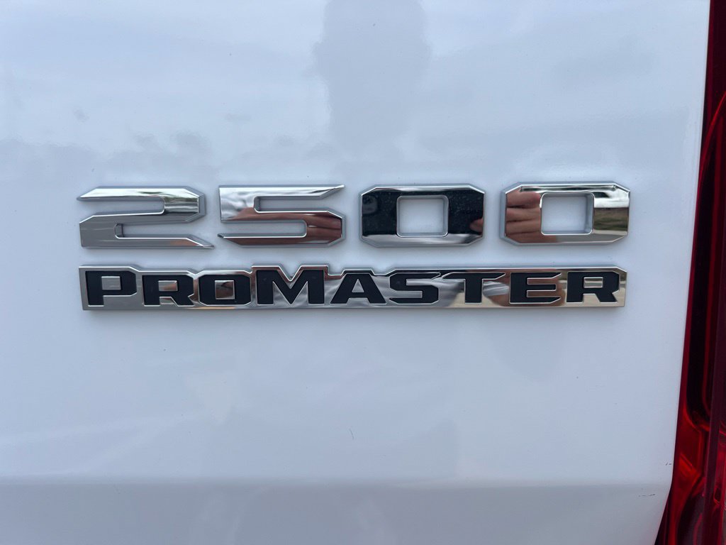 Used 2025 RAM ProMaster 2500 w/ U-Haul Equipment Group FWD image 16