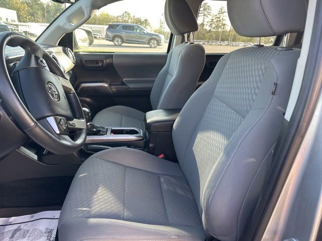 Used 2023 Toyota Tacoma SR5 RWD image 9