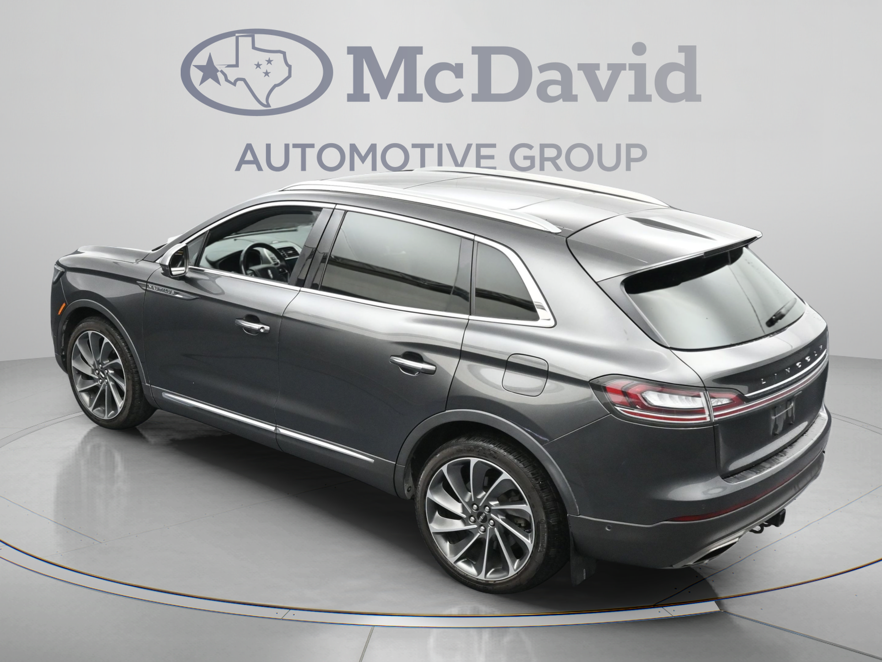 Used 2020 Lincoln Nautilus Reserve w/ Equipment Group 202A AWD/4WD image 37