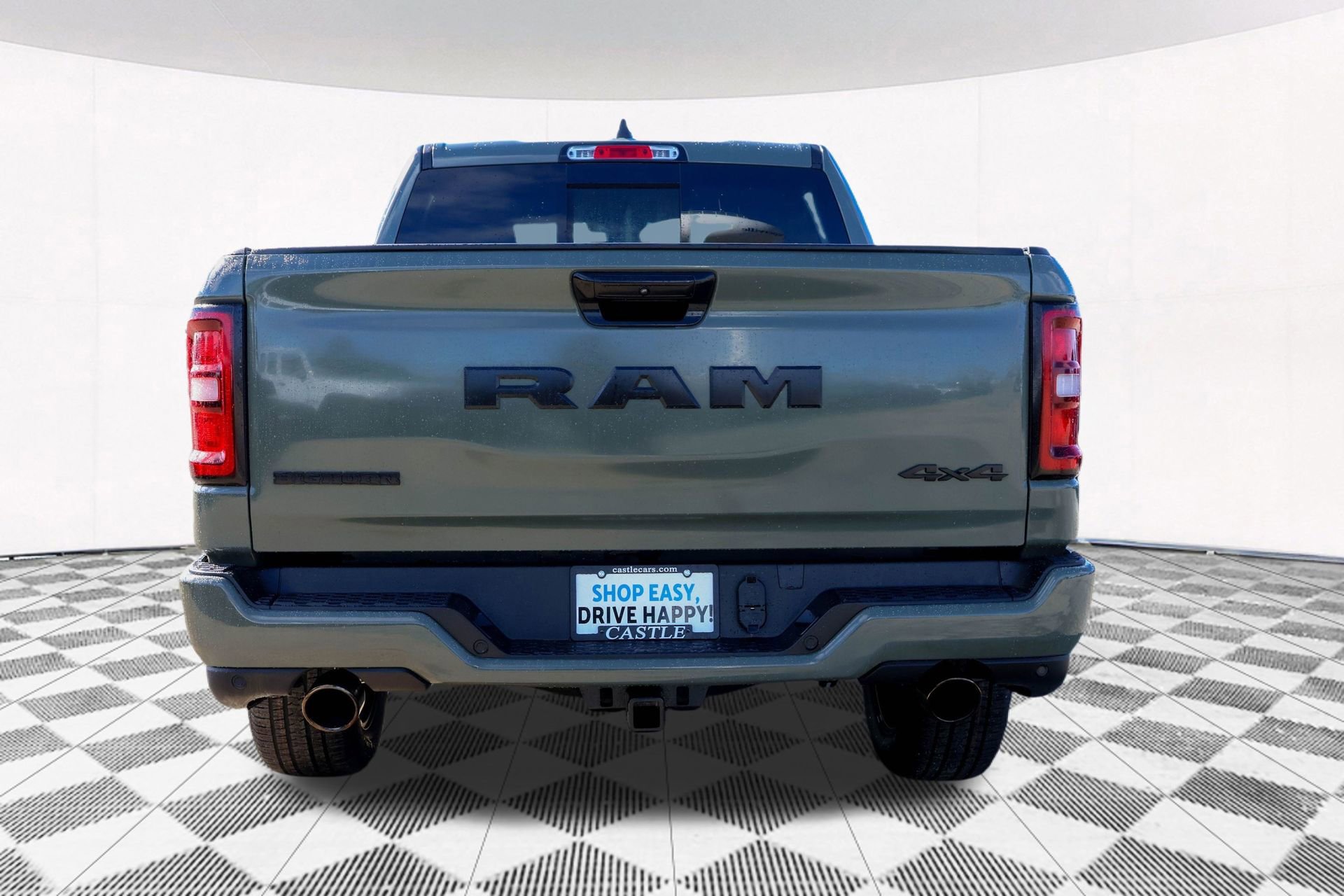 New 2026 RAM 1500 4x4 Crew Cab image 11