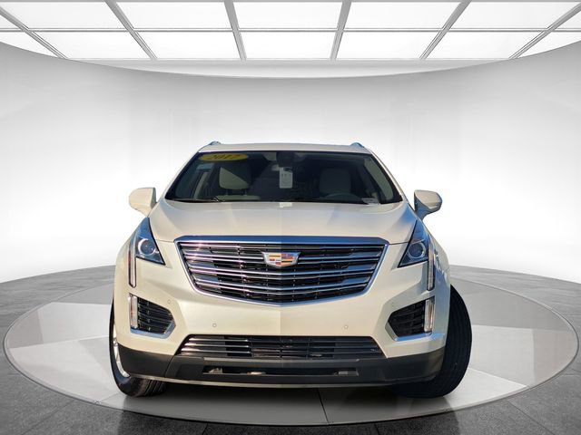 Used 2017 Cadillac XT5 Luxury w/ Driver Awareness Package image 2