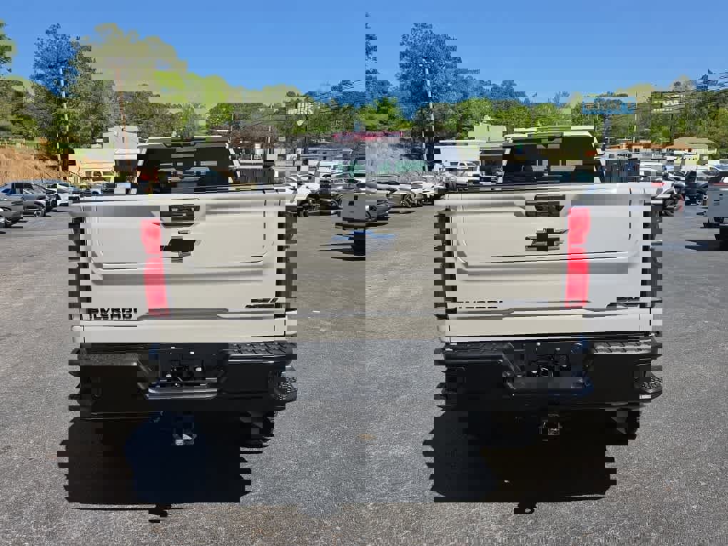 Used 2026 Chevrolet Silverado 2500 ZR2 w/ LPO, Dark Essentials Package image 4