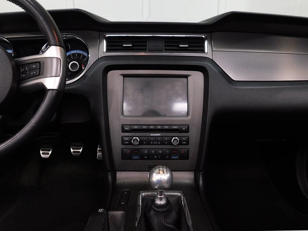 Used 2013 Ford Mustang GT Premium w/ Electronics Pkg RWD image 56
