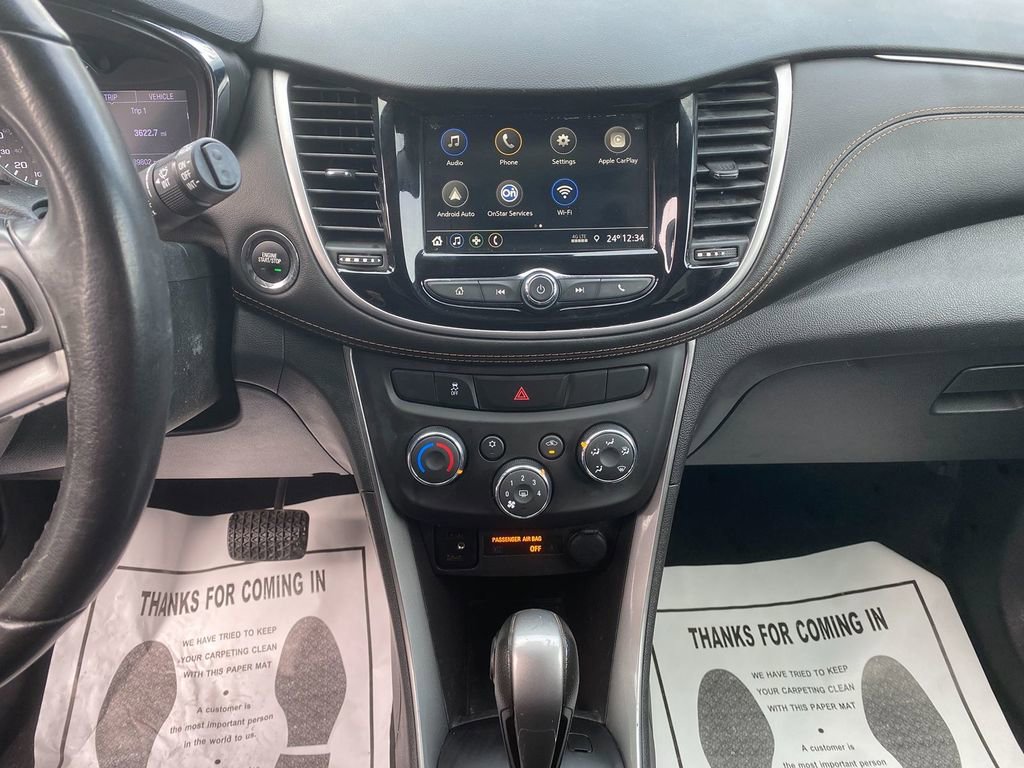 Used 2019 Chevrolet Trax LT w/ LT Convenience Package image 20