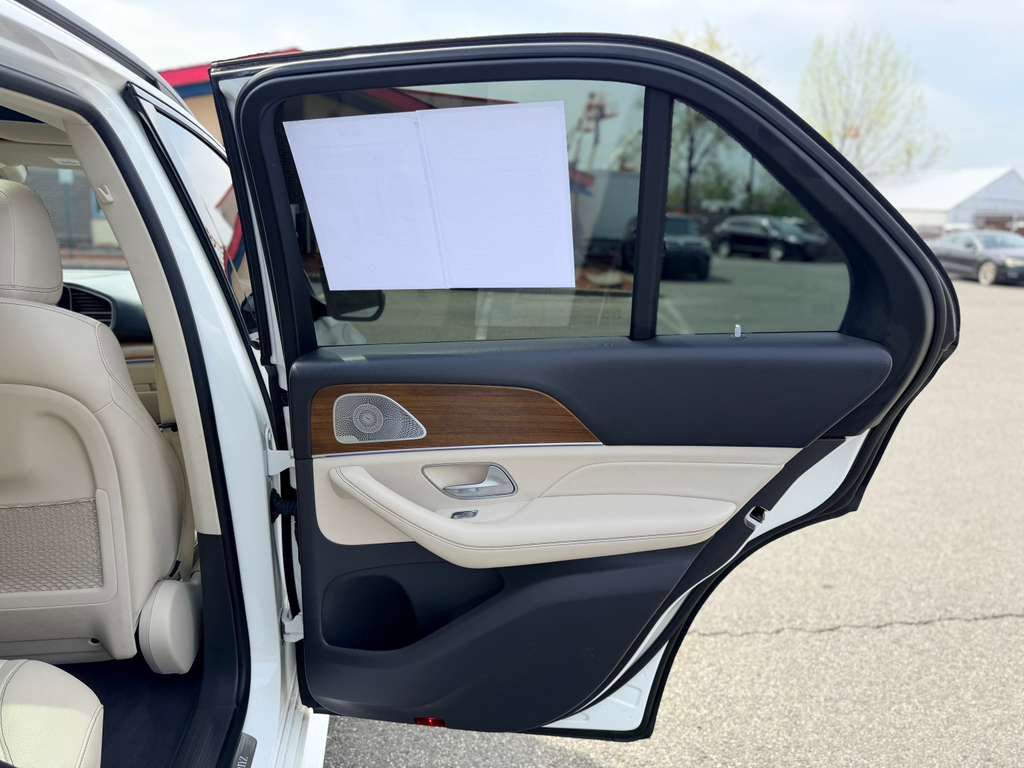 Used 2020 Mercedes-Benz GLE 350 4MATIC image 27