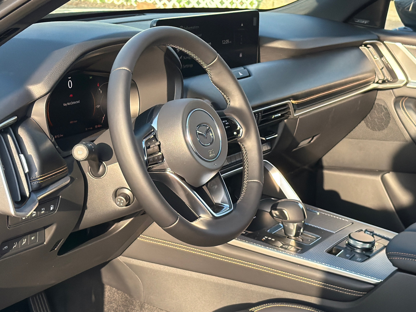 New 2026 MAZDA CX-90 Plug-In Hybrid w/ Premium Plus AWD/4WD image 16