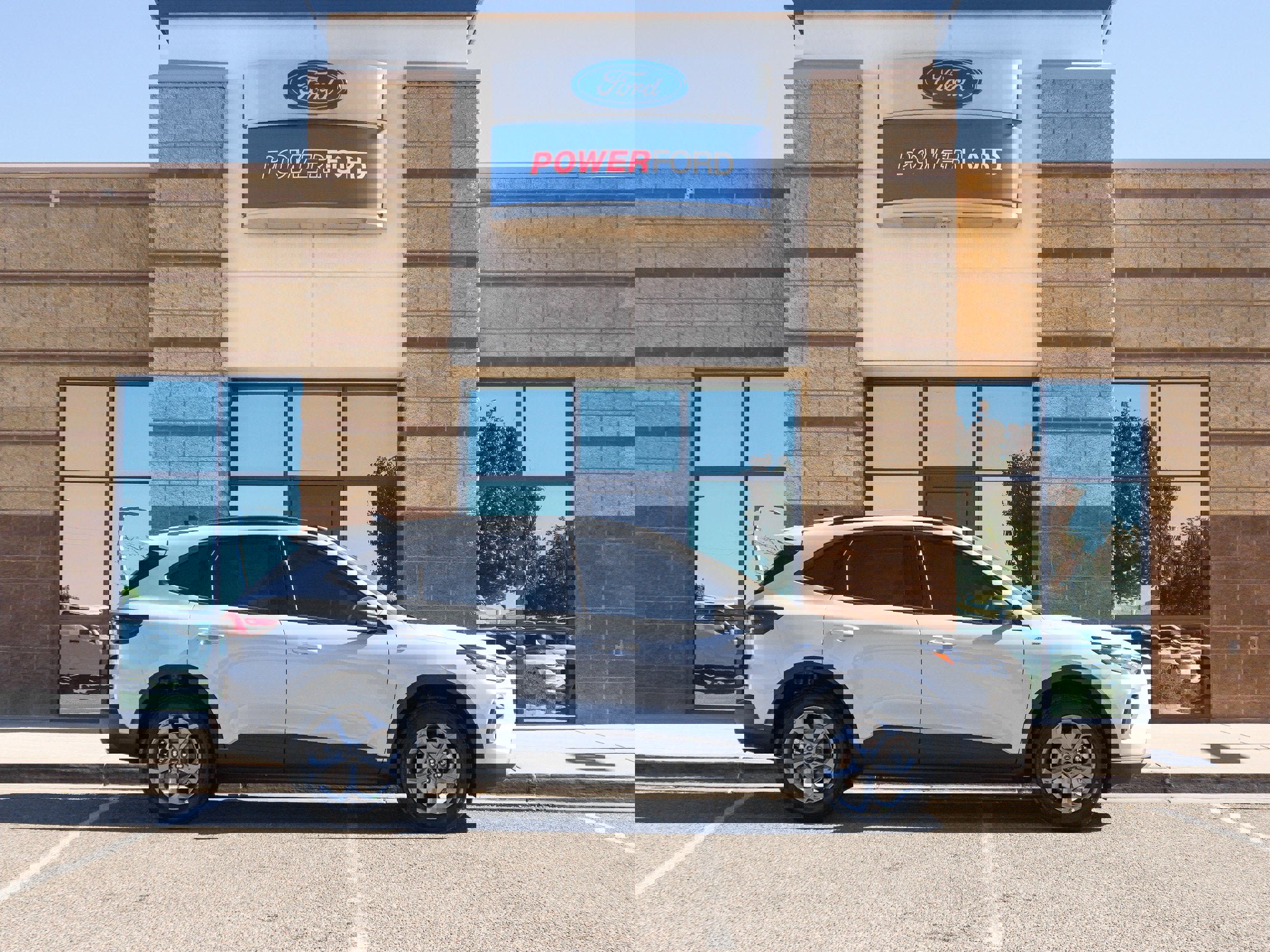 New 2026 Ford Escape ST-Line w/ Cold Weather Package image 5