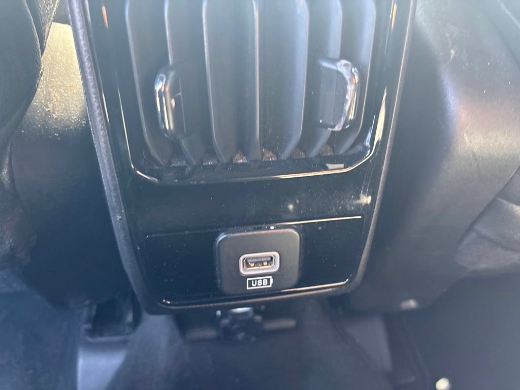 Used 2024 Jeep Compass Latitude AWD/4WD image 25