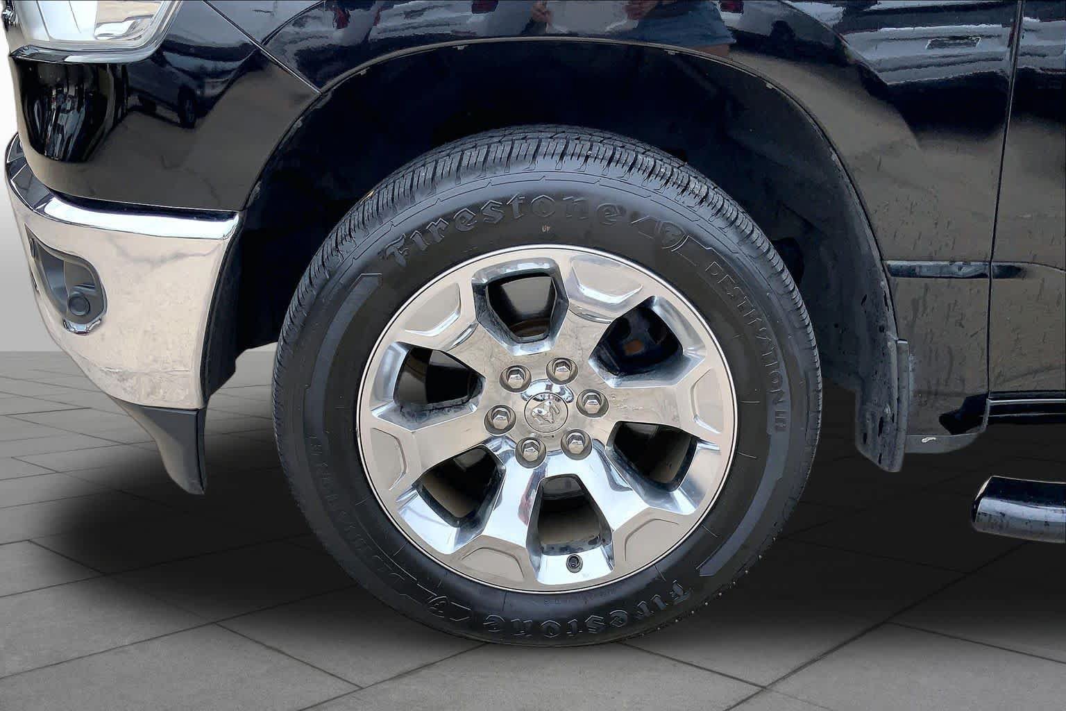 Used 2019 RAM 1500 Big Horn AWD/4WD image 11