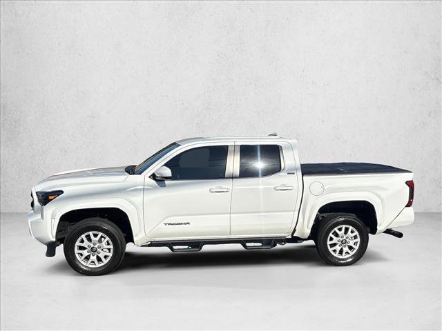 Certified 2025 Toyota Tacoma SR5 AWD/4WD image 8