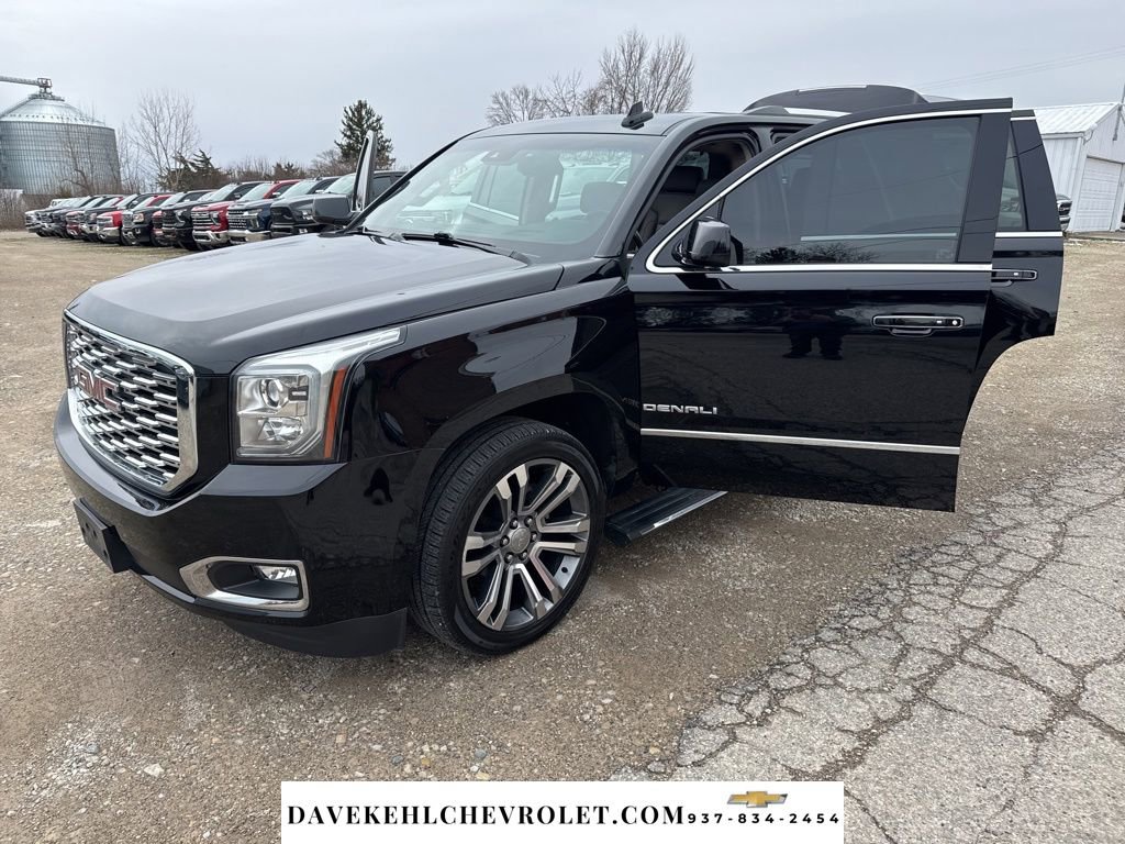 Used 2018 GMC Yukon Denali w/ Denali Ultimate Package image 29