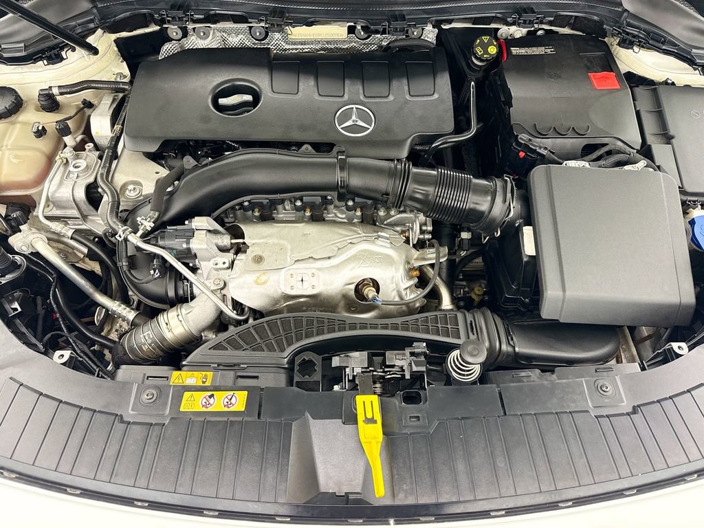 Used 2021 Mercedes-Benz GLA 250 4MATIC image 27