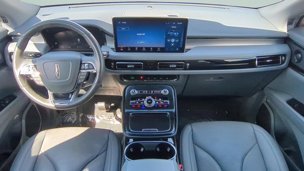 Used 2022 Lincoln Nautilus Reserve w/ Equipment Group 201A FWD image 14