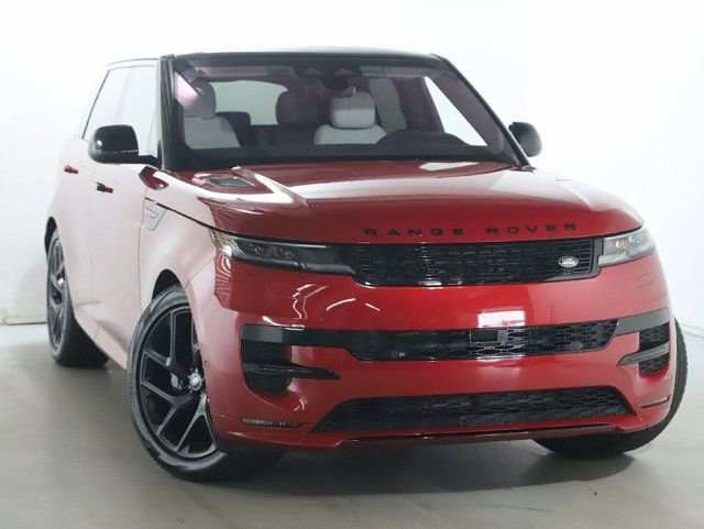 Used 2023 Land Rover Range Rover Sport SE Dynamic image 2