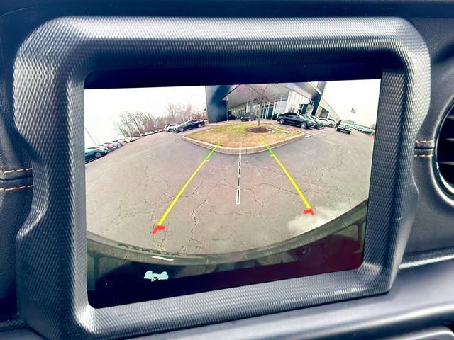 Used 2021 Jeep Wrangler Unlimited Sahara image 22