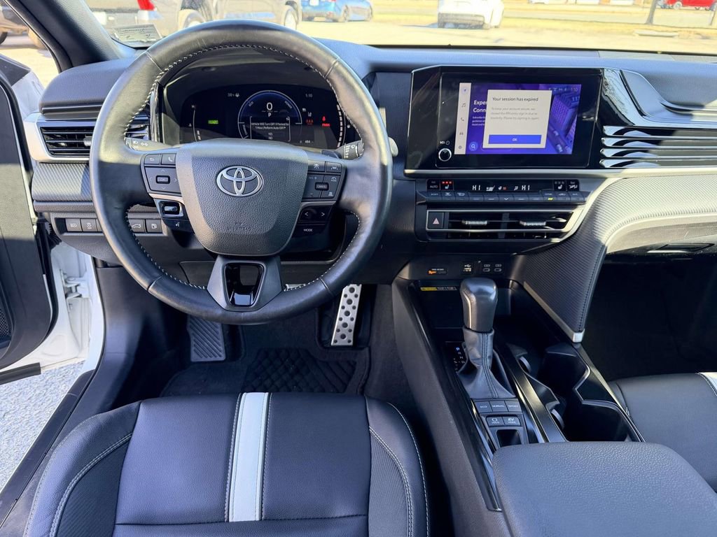 Certified 2025 Toyota Camry SE w/ Convenience Package image 2