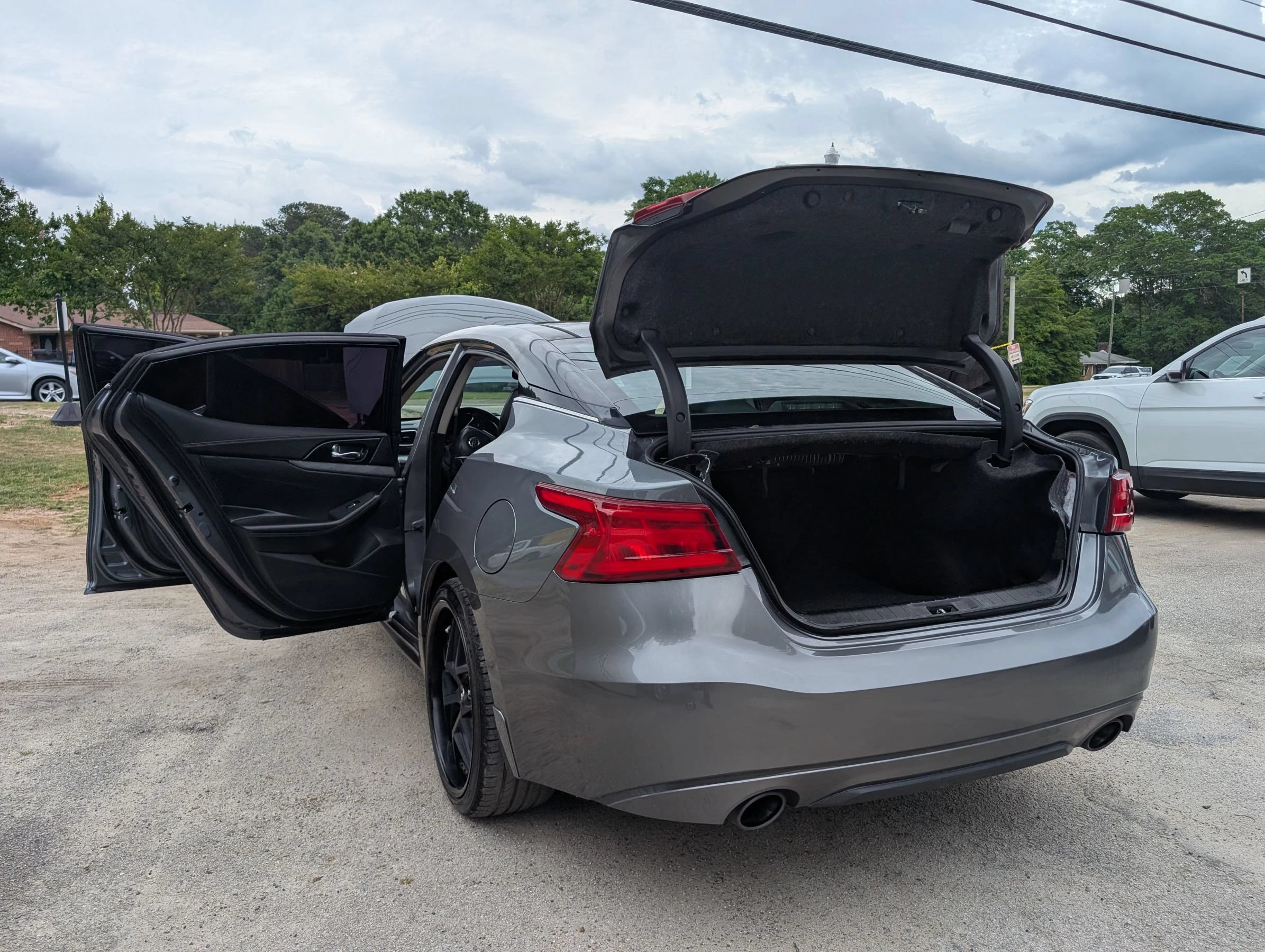 Used 2018 Nissan Maxima 3.5 SL FWD image 10