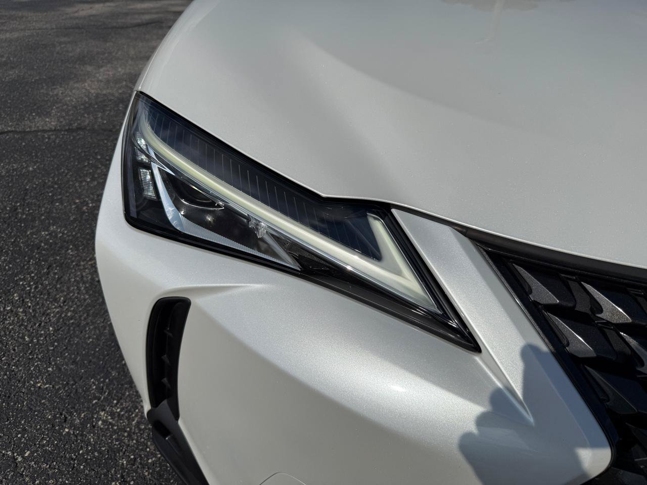 Used 2021 Lexus UX 200 w/ Accessory Package (A2) FWD image 10