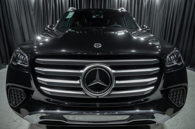 Certified 2026 Mercedes-Benz GLS 450 4MATIC image 2