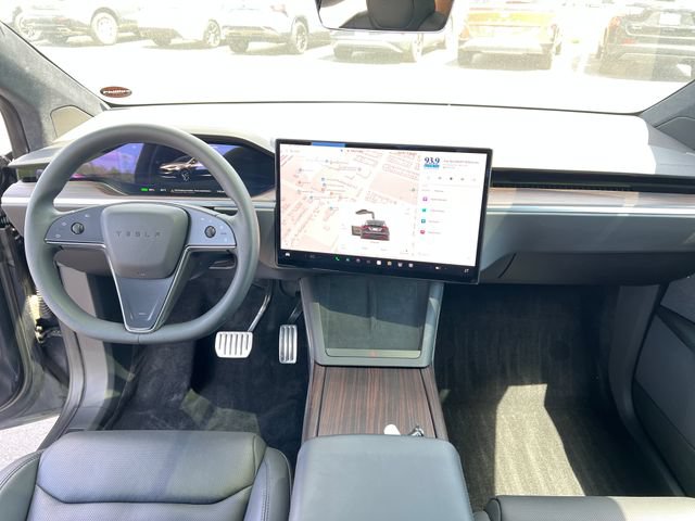 Used 2024 Tesla Model X AWD/4WD image 14