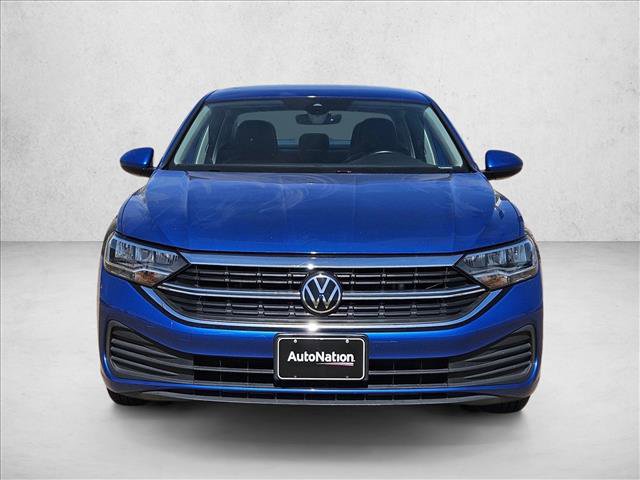 Used 2024 Volkswagen Jetta SE video 2