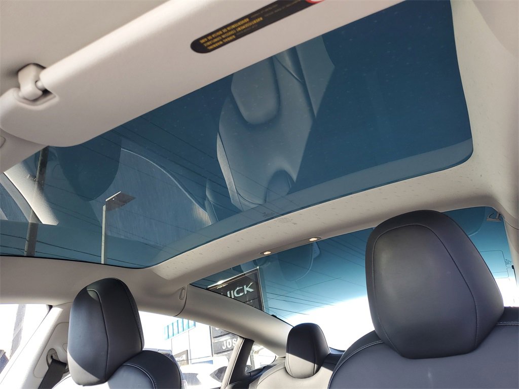 Used 2018 Tesla Model 3 Long Range image 26