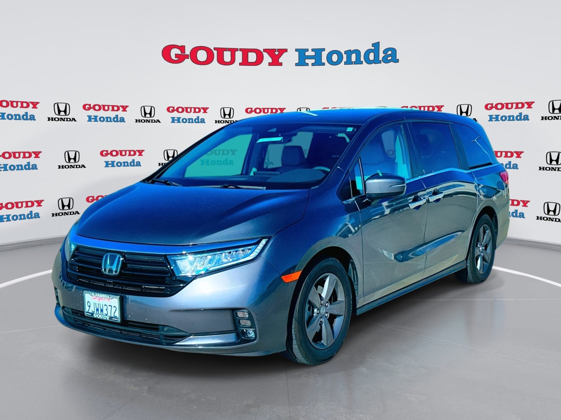 Certified 2024 Honda Odyssey EX image 1