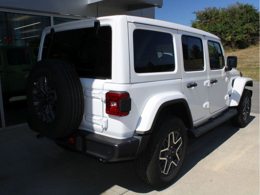 New 2025 Jeep Wrangler Sahara image 4