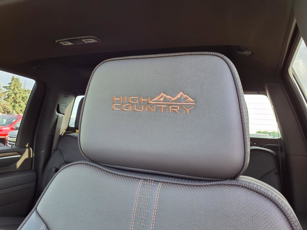 New 2025 Chevrolet Silverado 2500 High Country w/ High Country Premium Package image 9