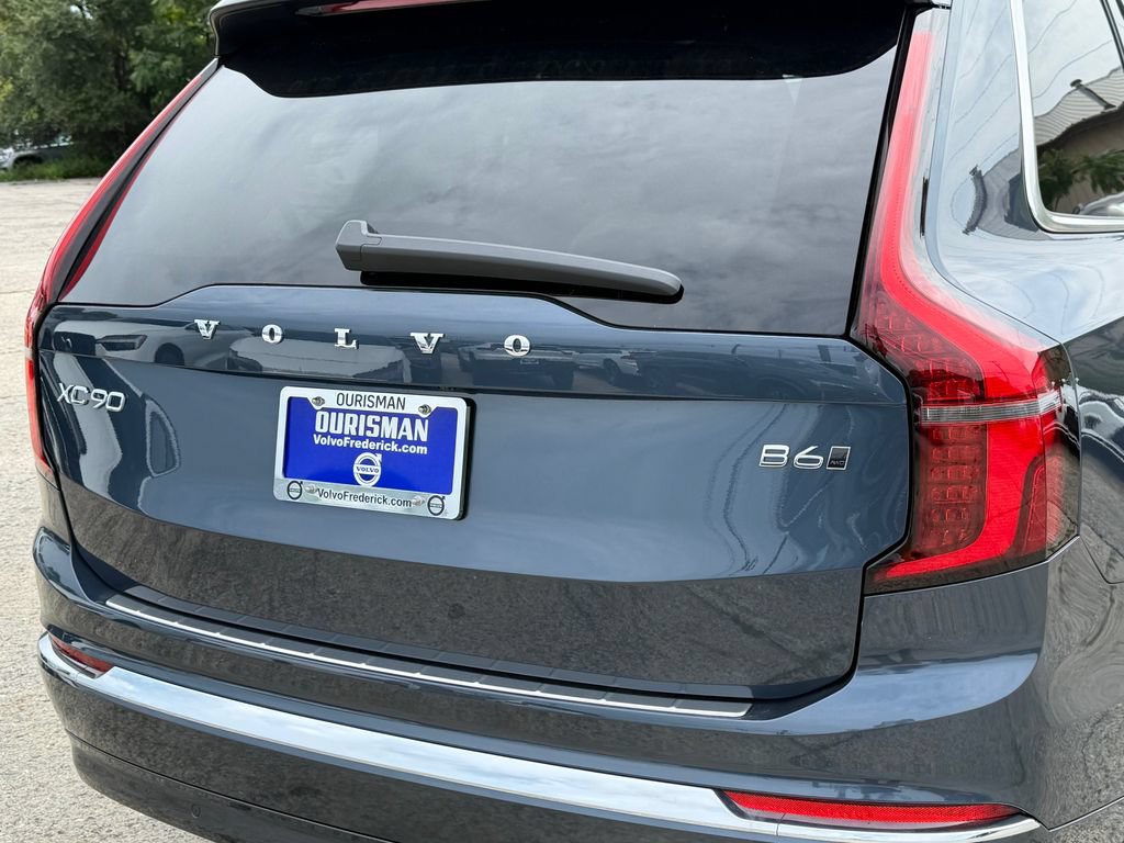 New 2026 Volvo XC90 B6 Plus w/ Protection Package Premier AWD/4WD image 5
