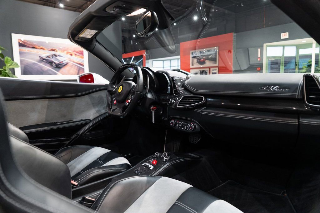 Certified 2014 Ferrari 458 Spider image 39