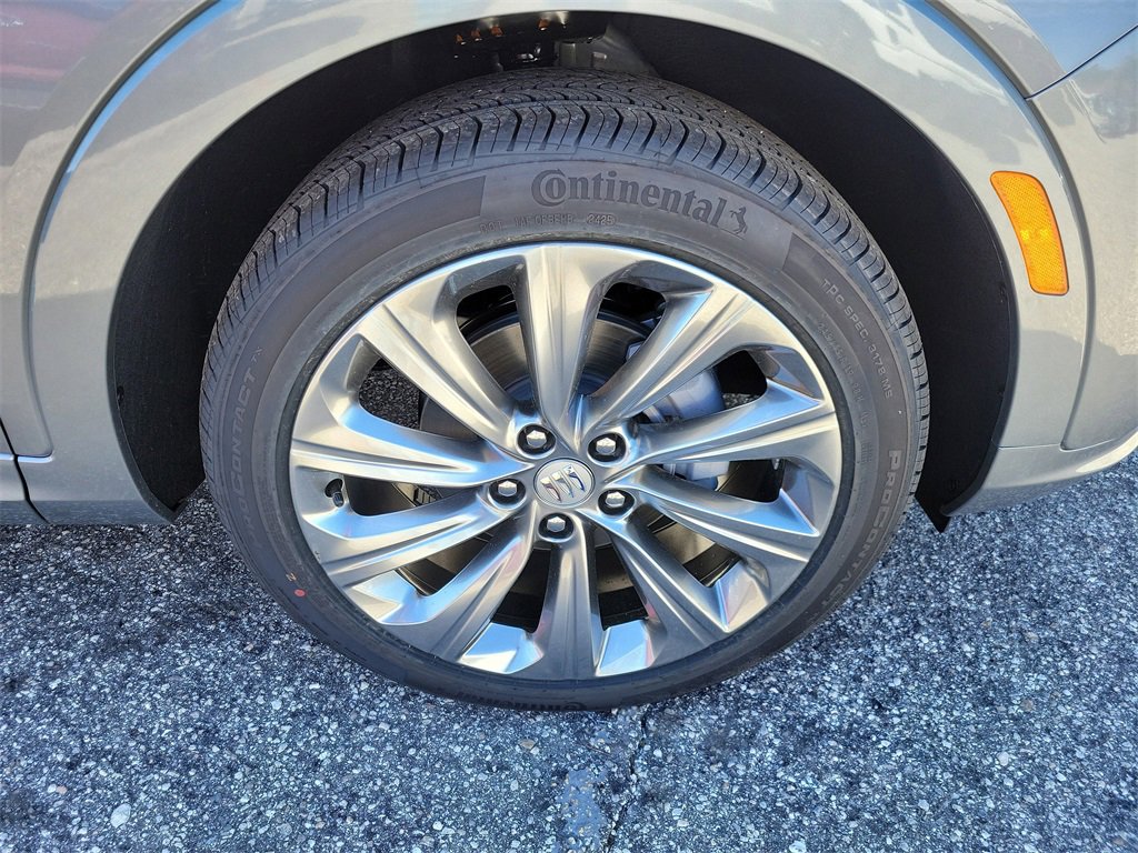 New 2026 Buick Envista Avenir image 6
