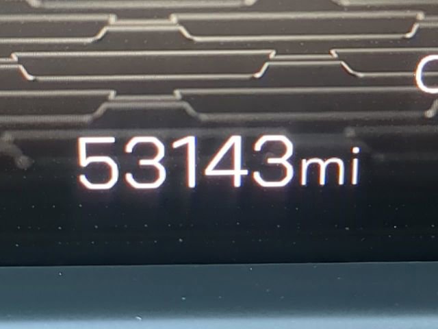 Used 2024 GMC Acadia Elevation image 36