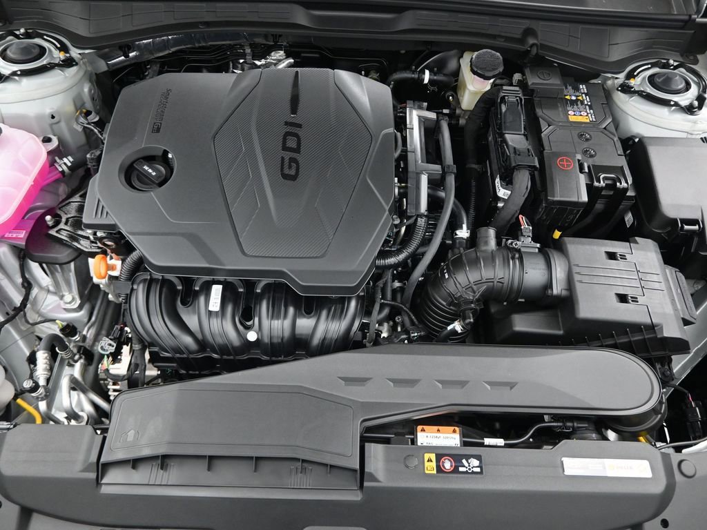 Used 2025 Hyundai Sonata SEL FWD image 32