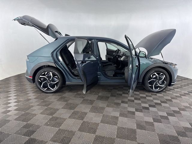 Certified 2023 Hyundai Ioniq 5 SE w/ Cargo Package AWD/4WD image 14